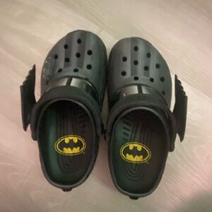 Kids Black Batman Clogs